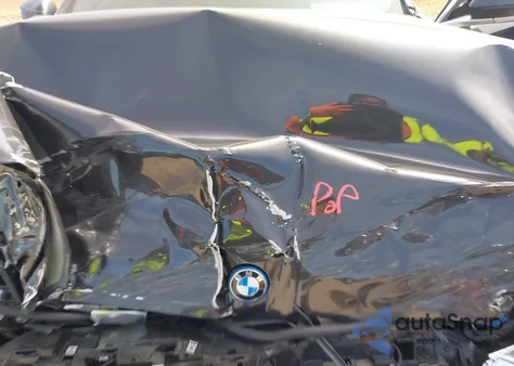 2024 BMW I5 Edrive40 z USA, uszkodzony, nr VIN WBY33FK04RCR61814